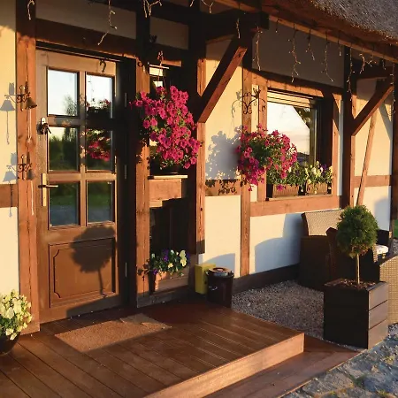 Hébergement de vacances Four-bedroom Holiday Ustka-przewloka With A Fireplace 05 Ustka